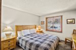 Mammoth Lakes Vacation Rental Wildflower 67 - Master Bedroom with a walk in closet